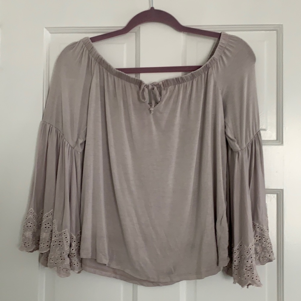 AE lavender off the shoulder shirt